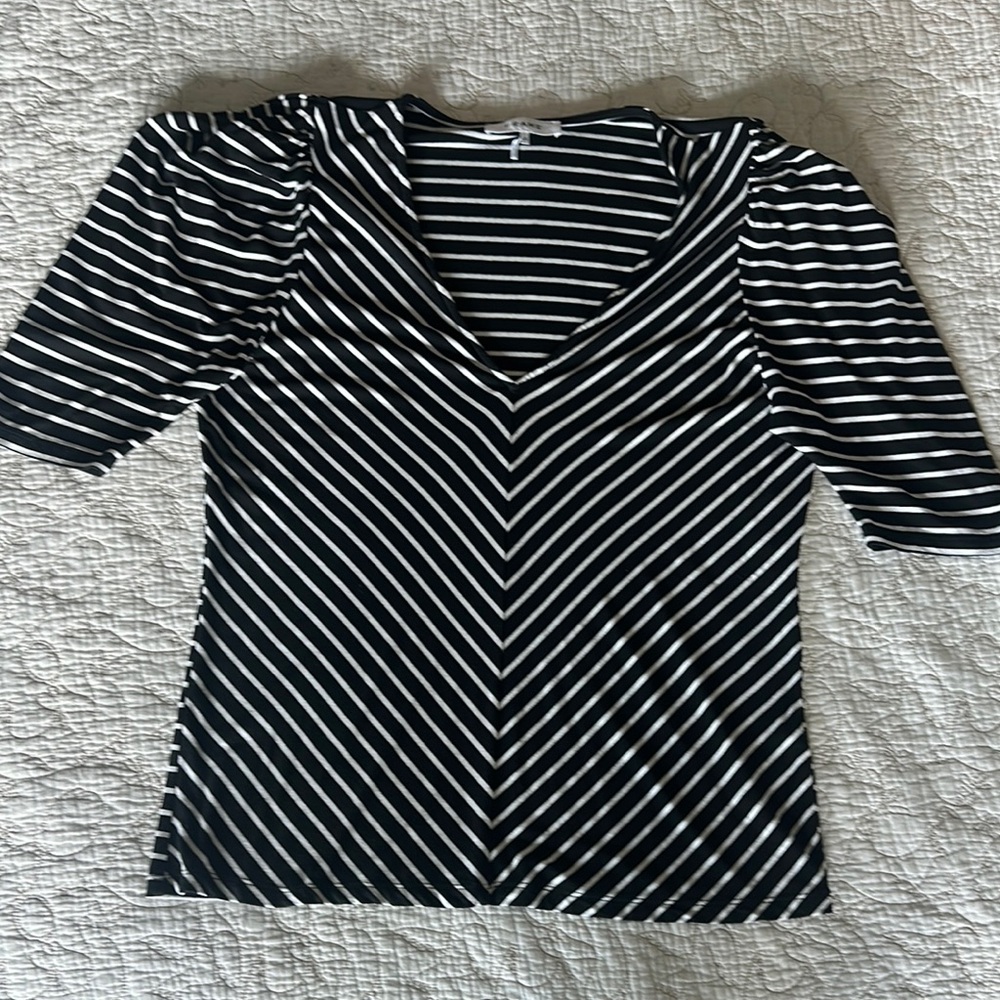 Frame Denim Black and White Fitted 3/4 Sleeve Blouse